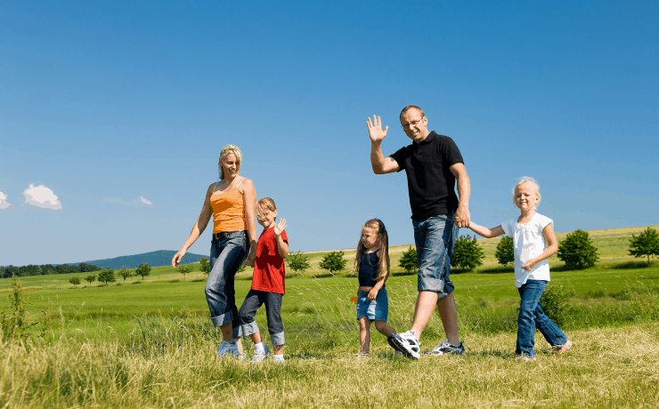 15 Ways to Make Walks with Kids More Fun